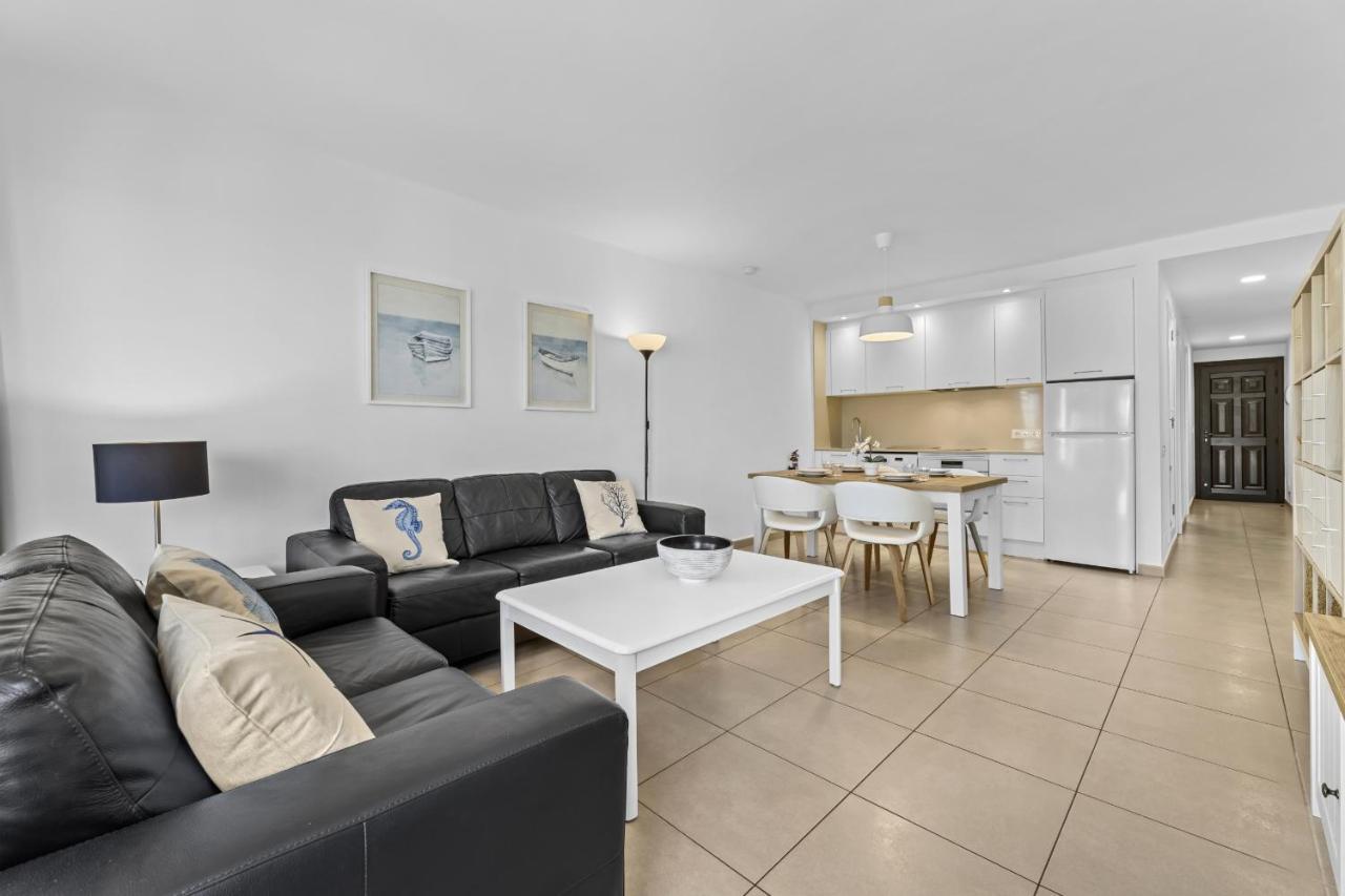 Appartement Casahost Bastian Boutique II Seaview à Costa Teguise Extérieur photo