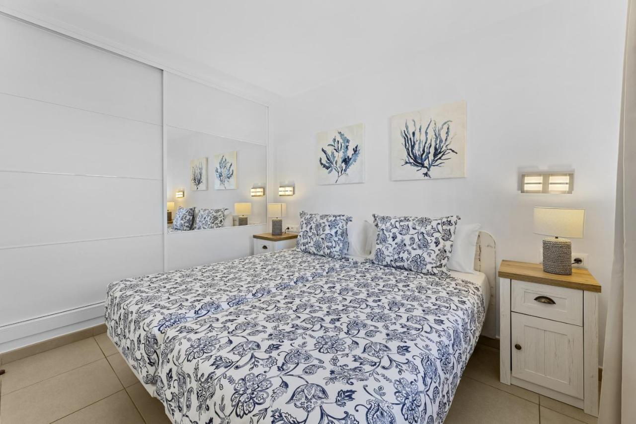 Appartement Casahost Bastian Boutique II Seaview à Costa Teguise Extérieur photo