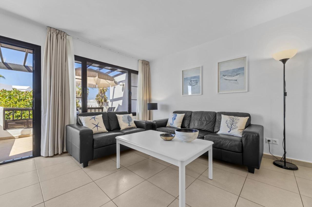 Appartement Casahost Bastian Boutique II Seaview à Costa Teguise Extérieur photo